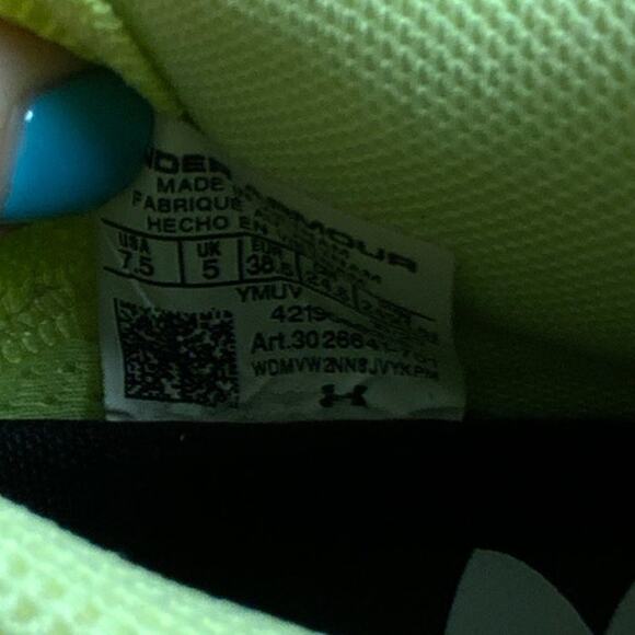 Under Armour UA Flow Breakthru 4 Basketball Shoes Women's size 7 - Picture 7 of 8